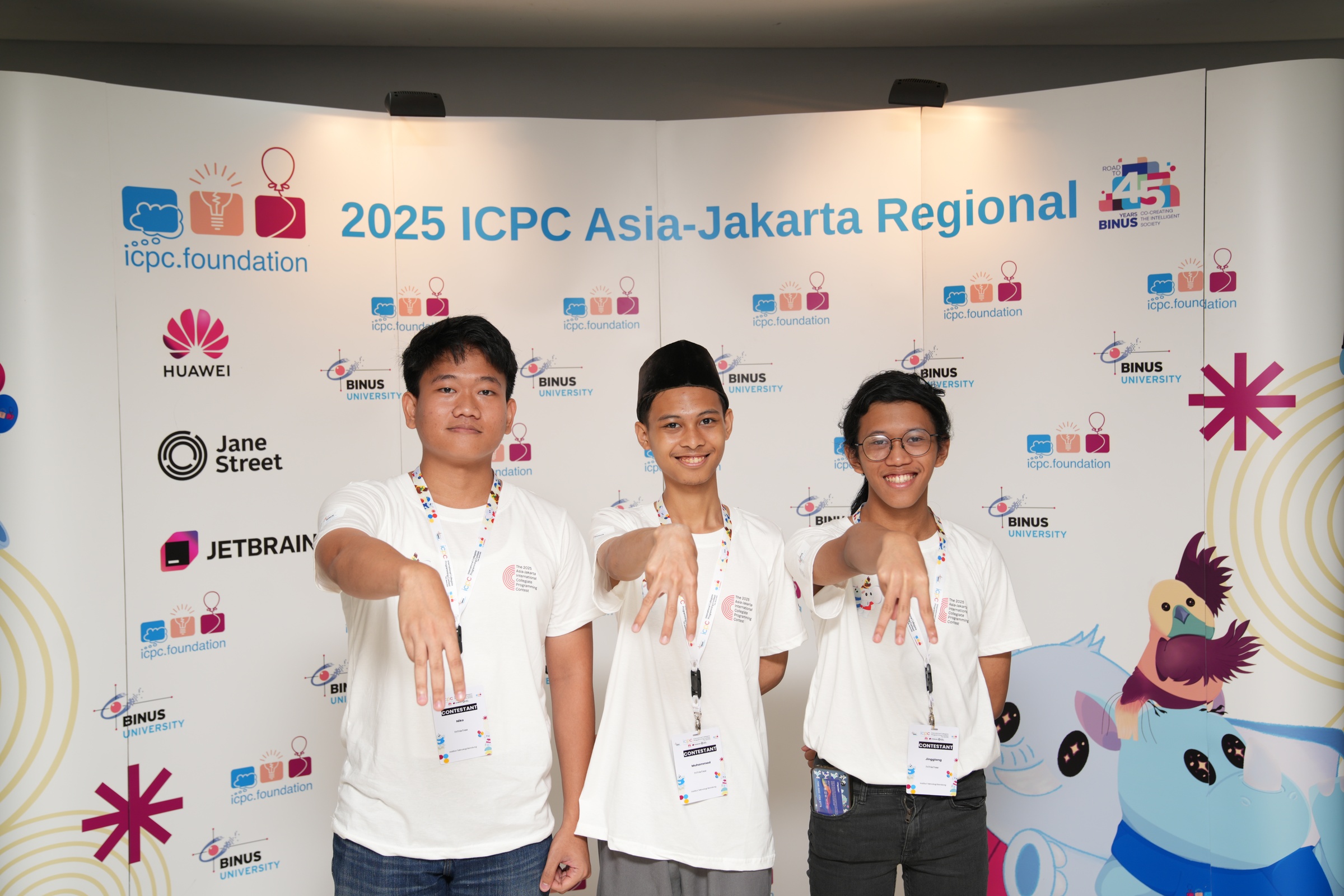 Picture of team TriTrieTree